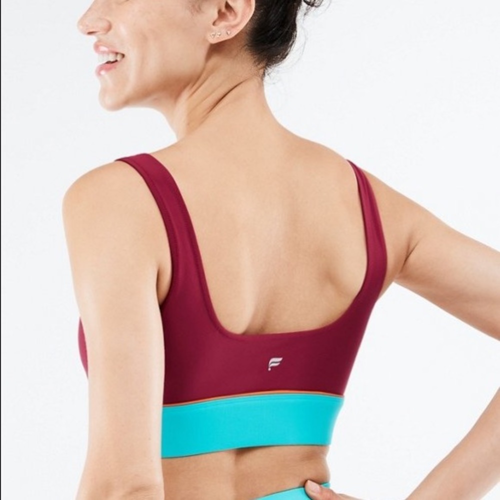 Two piece fabletics outfit - Picture 2 of 12